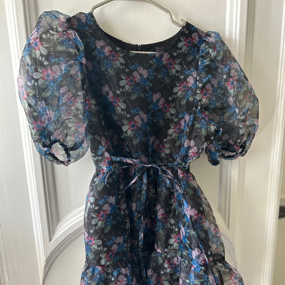 Forever 21 floral cocktail dress